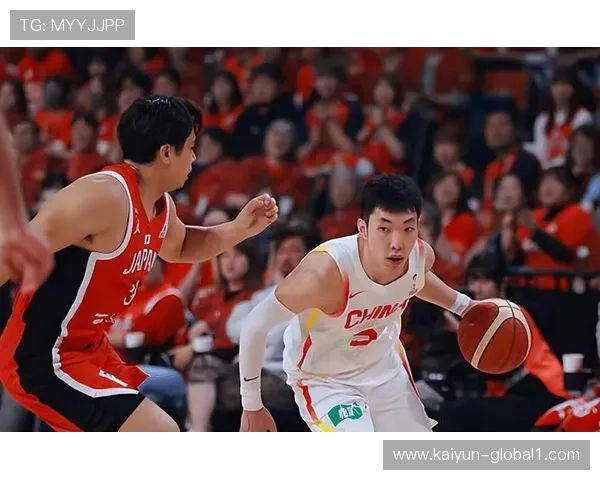 中国男篮第三节净胜16分 防守强度提升致日本队单节9分 中国男篮第三节净胜16分 防守强度提升致日本队单节9分
